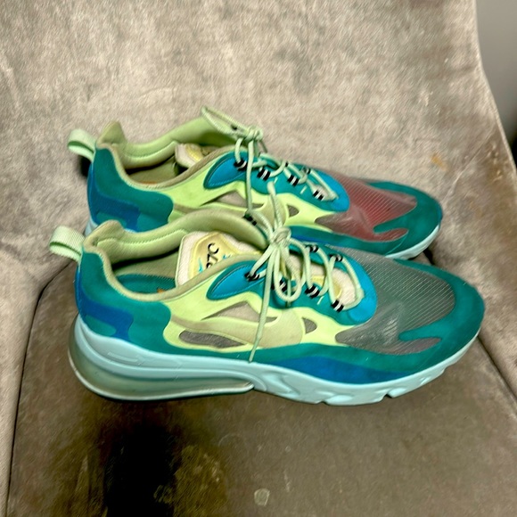 Air Nike react size 13 men - Picture 1 of 6